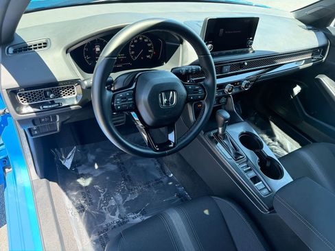 Used 2024 Honda Civic Sport image 10