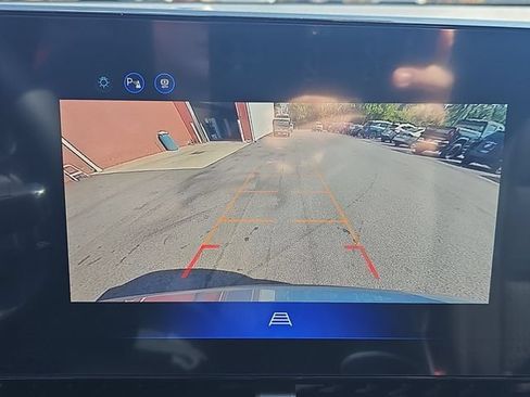 New 2027 Chevrolet Equinox LT FWD image 16