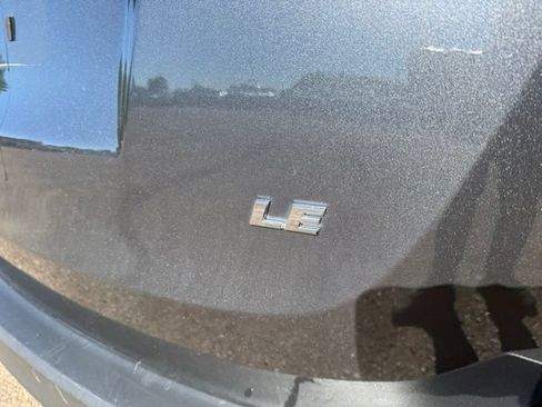Used 2015 Toyota RAV4 LE FWD image 17