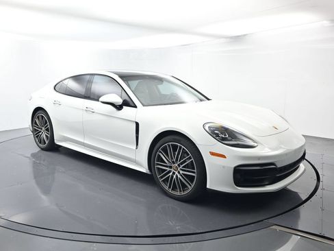 Certified 2023 Porsche Panamera Platinum Edition RWD image 17