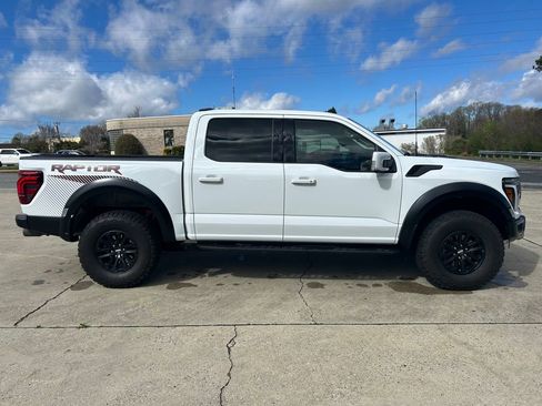 Used 2025 Ford F150 Raptor image 7