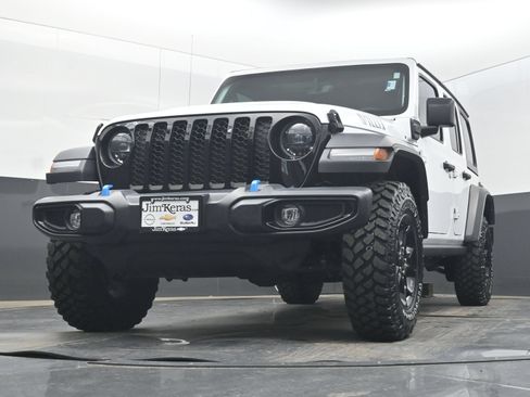 Used 2023 Jeep Wrangler Unlimited w/ 8.4" Radio Group AWD/4WD image 28