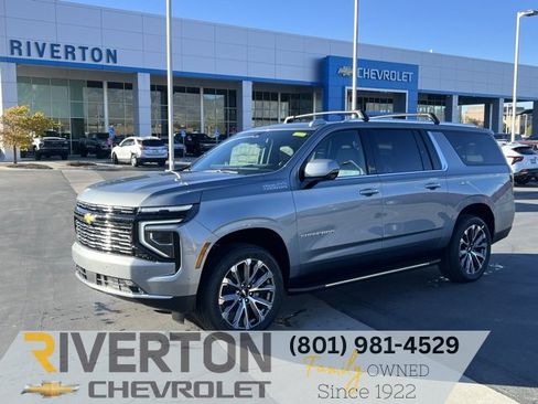 New 2026 Chevrolet Suburban High Country w/ Sun And Tow Package image 1