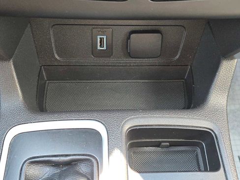 Used 2019 Ford Escape SE AWD/4WD image 27