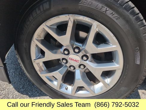 Used 2019 GMC Yukon SLT w/ Open Road Package AWD/4WD image 29