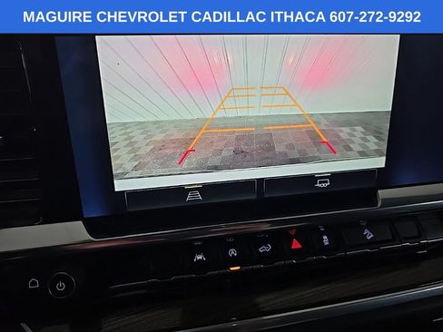 Used 2022 Chevrolet Silverado 1500 RST AWD/4WD image 23