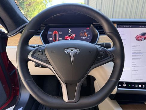 Used 2020 Tesla Model S Long Range Plus AWD/4WD image 38