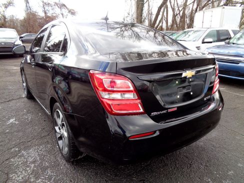 Used 2017 Chevrolet Sonic Premier image 7