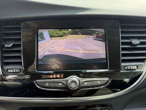 Used 2022 Buick Encore Preferred image 14