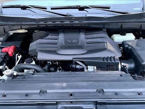 Used 2022 Nissan Titan PRO-4X w/ Pro-4x Utility Package image 28