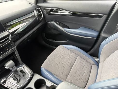 Certified 2024 Kia Seltos S AWD/4WD image 25