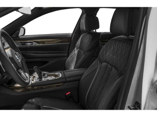 Used 2022 BMW 750i xDrive w/ M Sport Package AWD/4WD image 12