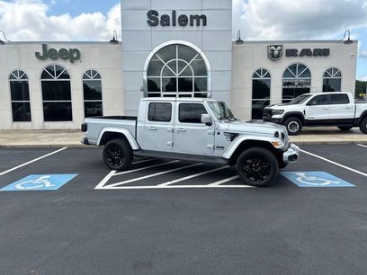 Used 2022 Jeep Gladiator Overland