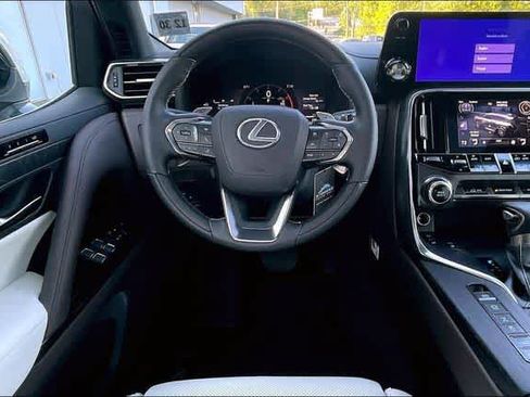 Certified 2025 Lexus LX 600 4WD w/ Accessory Package (2T) image 8
