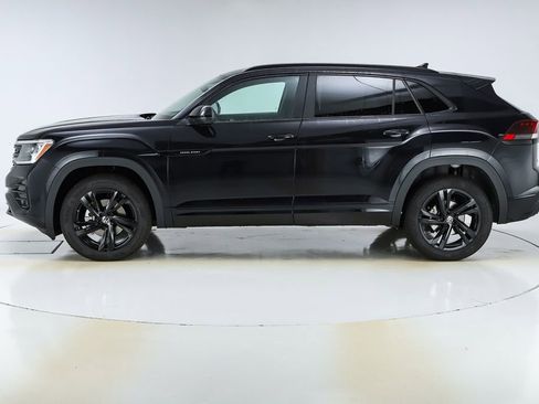 New 2026 Volkswagen Atlas Cross Sport SEL R-Line image 2