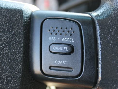 Used 2004 Dodge Ram 1500 Truck ST RWD image 16