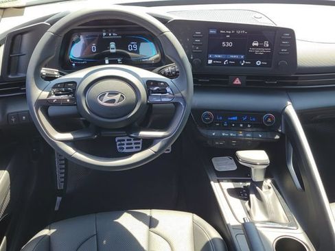 New 2026 Hyundai Elantra SEL Sport FWD image 6