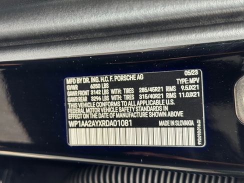 Used 2024 Porsche Cayenne AWD/4WD image 51