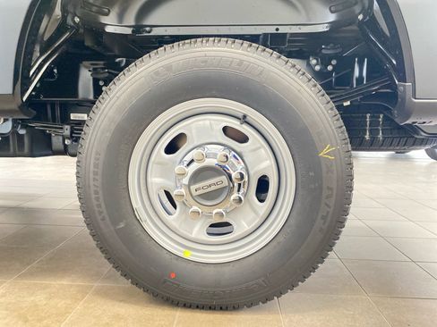 New 2026 Ford F250 XL AWD/4WD image 19