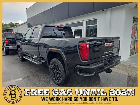 New 2025 GMC Sierra 2500 Denali w/ Denali Reserve Package AWD/4WD image 4