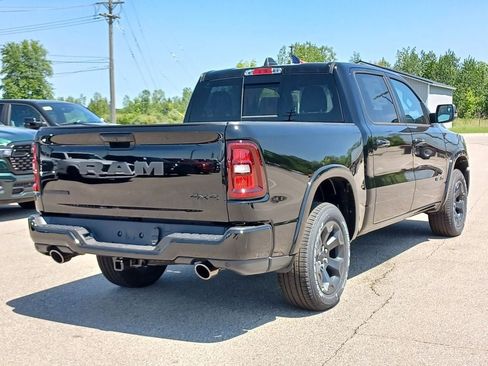 New 2026 RAM 1500 Big Horn AWD/4WD image 4