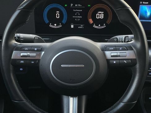 Used 2024 Hyundai Kona SEL image 12