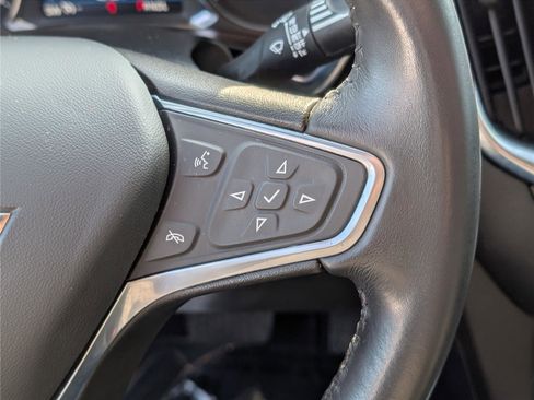Used 2022 Chevrolet Equinox LT AWD/4WD image 23