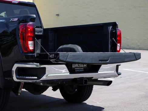 Used 2023 GMC Sierra 3500 SLE w/ Gooseneck/5TH Wheel Package AWD/4WD image 9