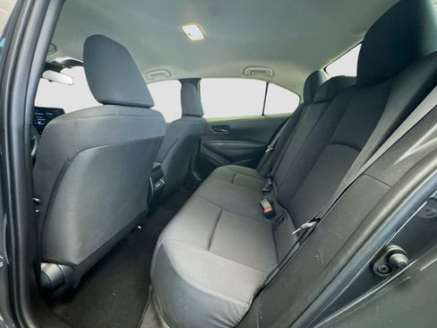 Used 2025 Toyota Corolla LE FWD image 15