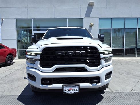 New 2026 RAM 2500 Limited AWD/4WD image 6