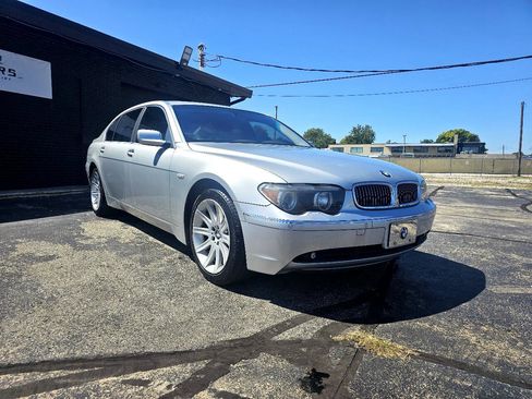 Used 2003 BMW 745Li image 3