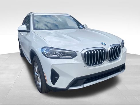 Used 2024 BMW X3 xDrive30i w/ Premium Package image 1