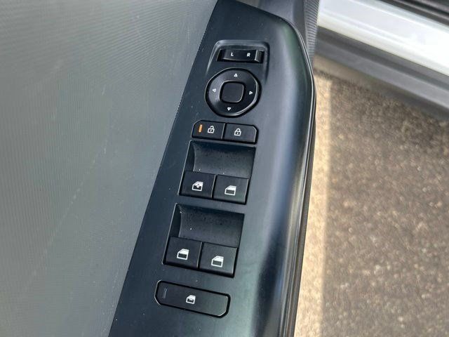 Used 2025 Kia K4 FWD image 11
