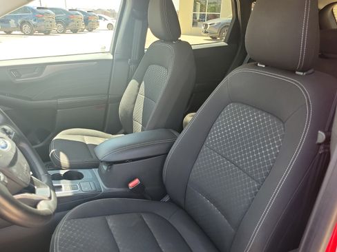 Used 2024 Ford Escape Active FWD image 11