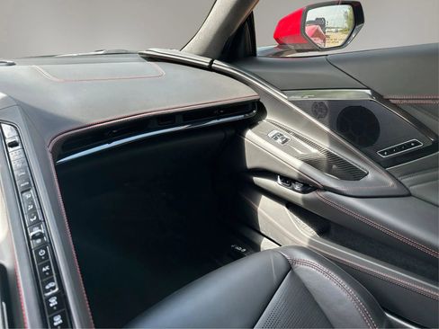 Used 2024 Chevrolet Corvette Z06 RWD image 26