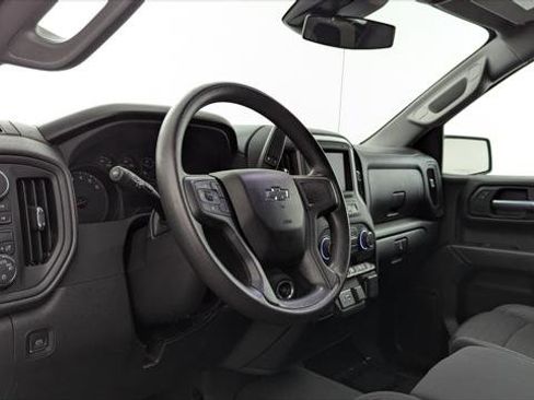 Used 2022 Chevrolet Silverado 1500 Custom Trail Boss AWD/4WD image 23