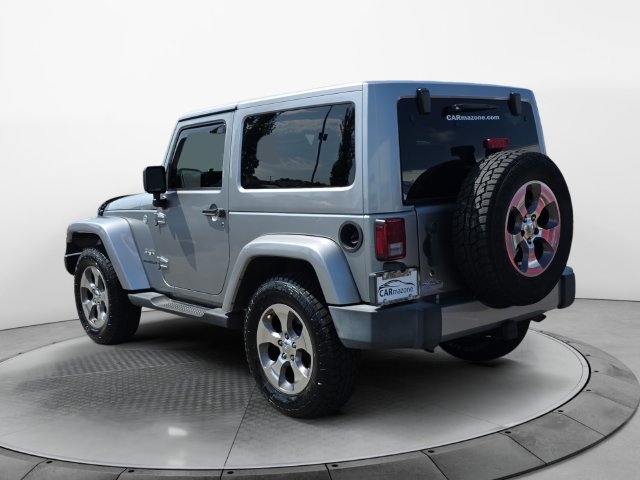 Used 2017 Jeep Wrangler Sahara w/ Connectivity Group AWD/4WD image 3