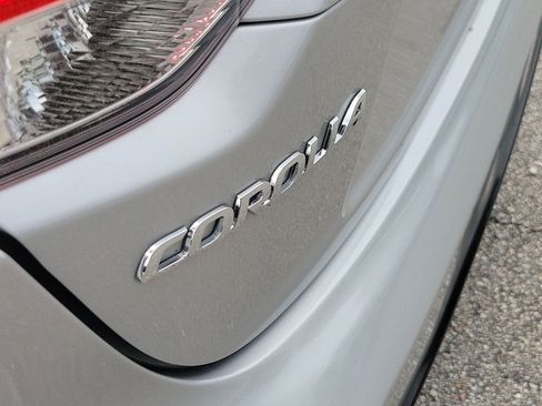 Used 2024 Toyota Corolla SE FWD image 6
