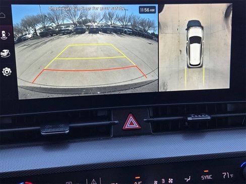 Certified 2023 Kia Sportage SX image 7