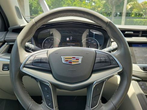 Certified 2023 Cadillac XT5 Premium Luxury FWD image 41