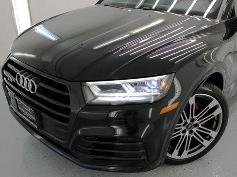 Used 2019 Audi SQ5 Premium Plus w/ Premium Plus Package image 17