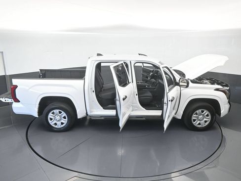 Used 2025 Toyota Tundra SR w/ SR Tow Package AWD/4WD image 60