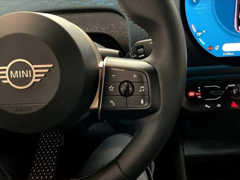 Used 2025 MINI Cooper Countryman S image 22