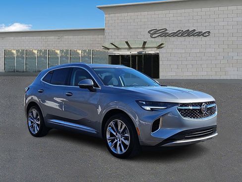 Used 2023 Buick Envision Avenir image 3