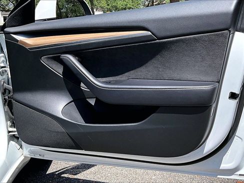 Used 2023 Tesla Model 3 Standard Range RWD image 24