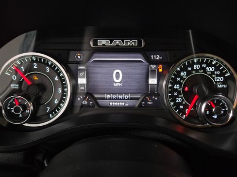 Used 2020 RAM 1500 Big Horn RWD image 31
