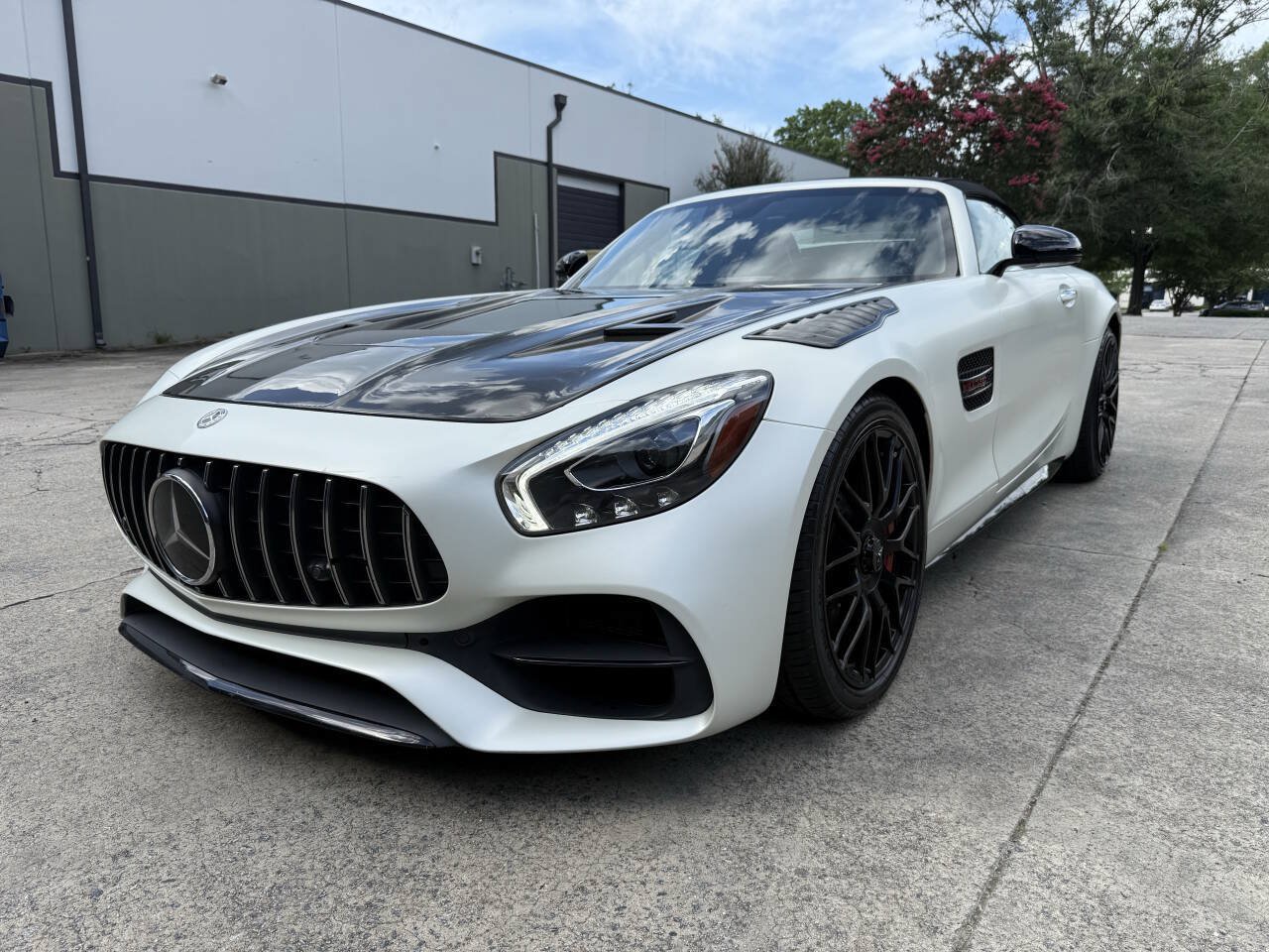 Used 2018 Mercedes-Benz AMG GT C image 9