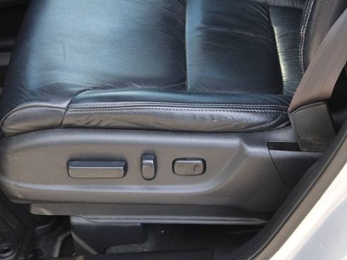 Used 2014 Honda CR-V EX-L image 16