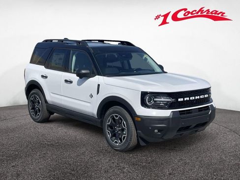New 2026 Ford Bronco Sport Outer Banks w/ Outer Banks Tech Package+ AWD/4WD image 1