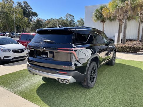 New 2026 Chevrolet Traverse Z71 w/ Enhanced Driving Package image 6